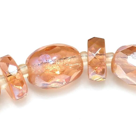 Vintage 1940s Peachy Pink Crystal Beaded Choker Necklace, Hand Cut Crystal, 15" - Picture 11 of 12